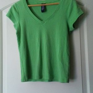 GAP (medium) green t-shirt